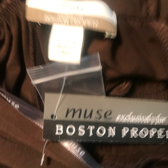 Muse Exclusively for Boston Proper Brown Long Sleeve Knit Romper. - Picture 9 of 11